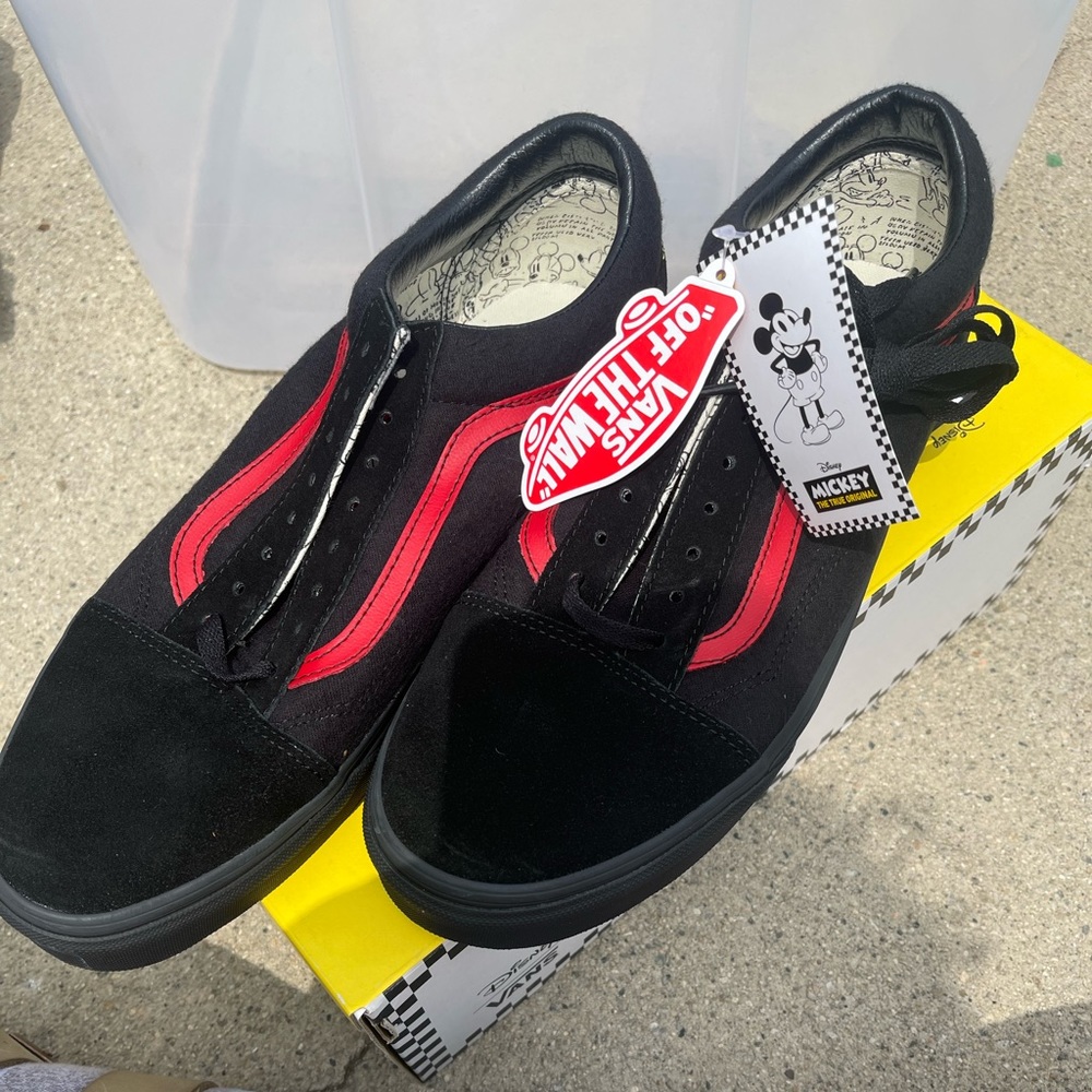 Vans x Disney - Picture 4 of 6